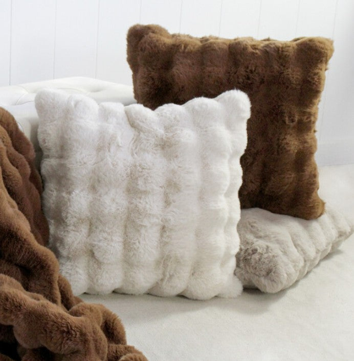 Cushion Lux Faux Fur Hamptons - 55cm - Beige